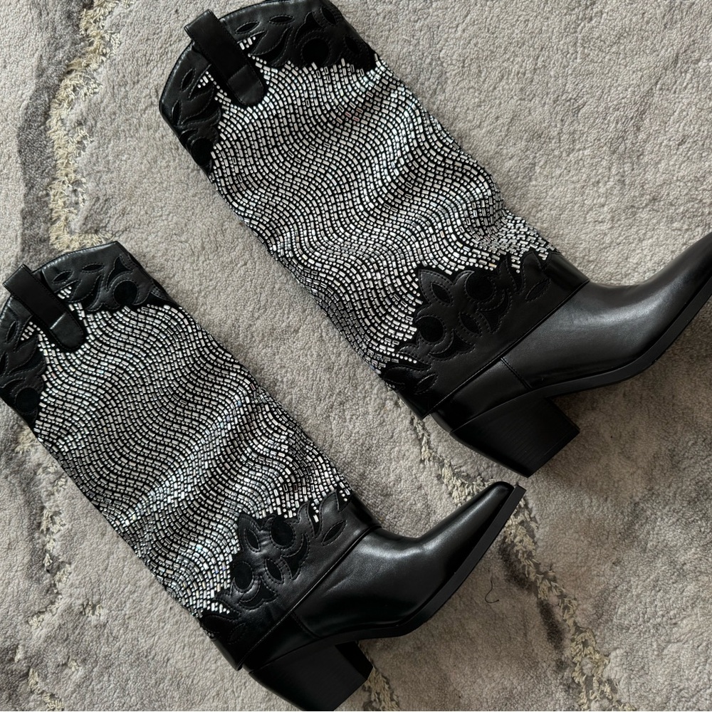 COW GIRL BOOTS